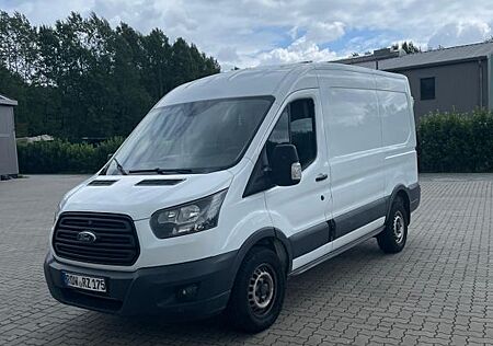 Ford Transit 4 x 350 2.0 Eco Blue