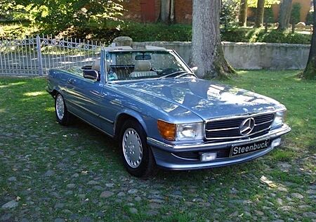 Mercedes-Benz SL 300