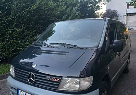 Mercedes-Benz Vito 1Hand 9 sitzer