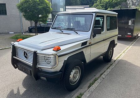 Mercedes-Benz G 300 D Motor überholt mit Rechnung H-Zul. Top