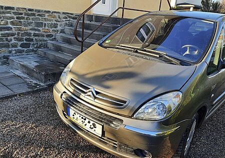 Citroën Xsara Picasso 1.6 16V Confort Confort