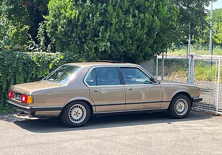 BMW 745i series 2 beautifully preserved Bahamabeige