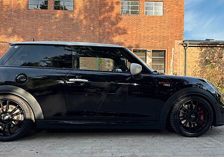 Mini John Cooper Works JCW 60 Years Edition Nr. 74