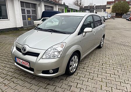 Toyota Corolla Verso 2.2 D-4D Sol