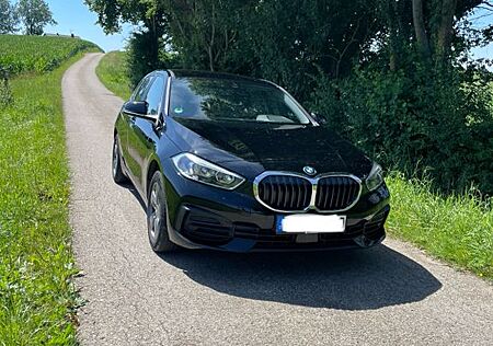 BMW 118i -
