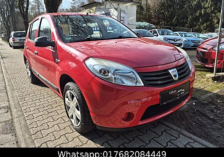 Dacia Sandero Ambiance/NEU TÜV!!