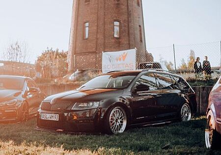 Skoda Octavia 2.0 TDI DSG RS Combi RS