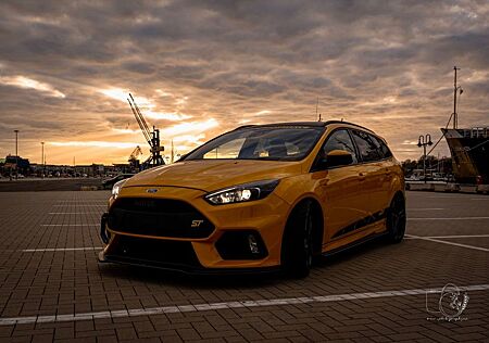 Ford Focus ST Mk 3 nur 50000km/ gepflegt/ Tuning