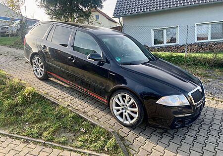 Skoda Octavia Combi RS / Ohne TÜV Export ! ! !