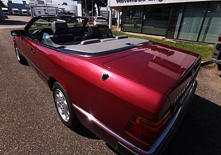 Mercedes-Benz CE 300 300 CE- 24 Automatik Cabriolet