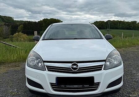 Opel Astra (zuverlässig und gepflegt)