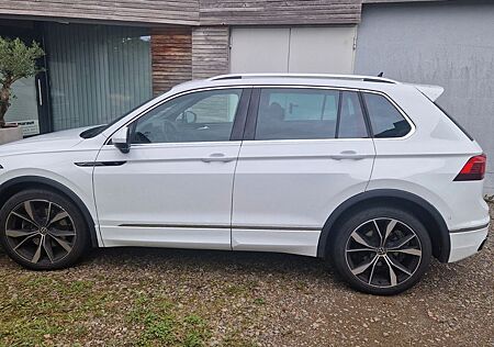 VW Tiguan Volkswagen 2.0 TDI SCR 147kW DSG 4MOTION R-Line ...