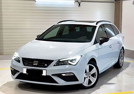 Seat Leon Sportstourer FR Black Matt 2.0 TDI DSG PANO