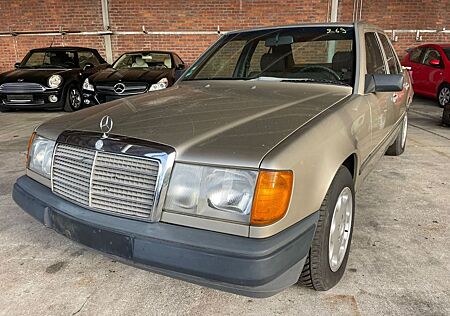 Mercedes-Benz 200 /S-DACH/Zentral/HECKSDN/ALU