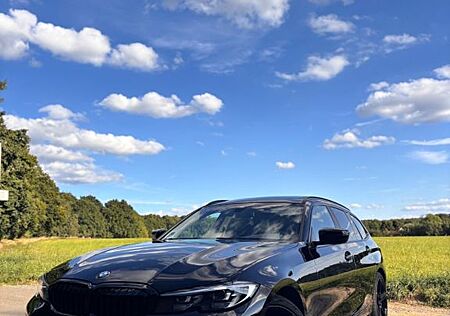 BMW 318 i Sport Line LED Navi 17 ACC Pano SpoSi DAB