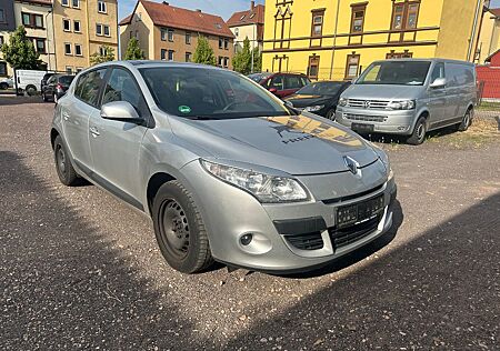 Renault Megane Expression 1.6 16V 100 Tüv 08.2026 Panor.