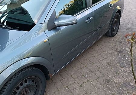 Opel Astra H Kombi 1.8 Benzin | 140 PS | EZ 2006