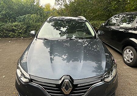 Renault Megane TCe 140 EDC GPF Limited Grandtour Limited