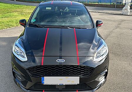 Ford Fiesta 1,0 EcoBoost 103kW S/S ST-Line Black ...