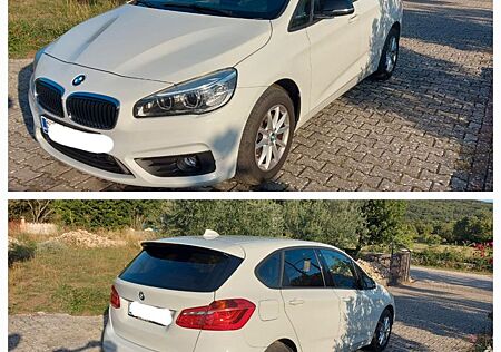 BMW 2er 220 Active Tourer 220d Advantage Advantage