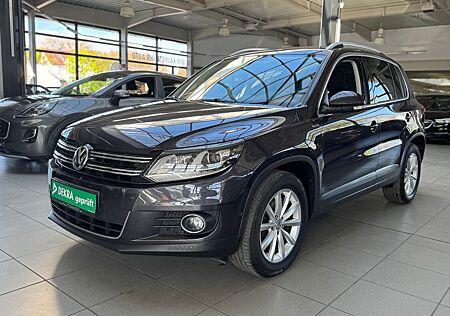 VW Tiguan Volkswagen Lounge 2.0TDI 4Motion *AHK*NAVI*RFK*