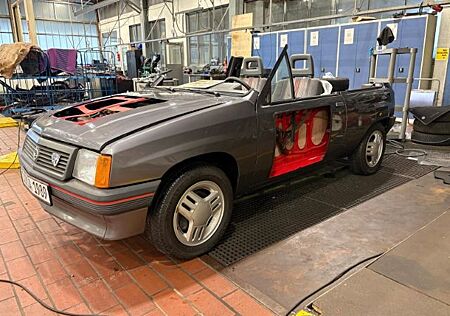 Opel Corsa A GSI, Ausstellungsobjekt Unikat/ Schnittm