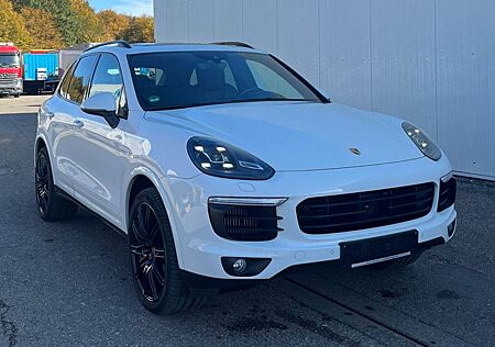 Porsche Cayenne S Diesel Platinum Pano Aproved 04/26