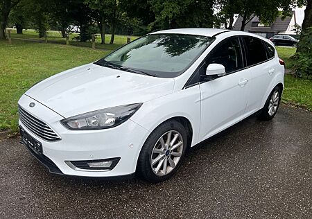 Ford Focus Lim. Titanium