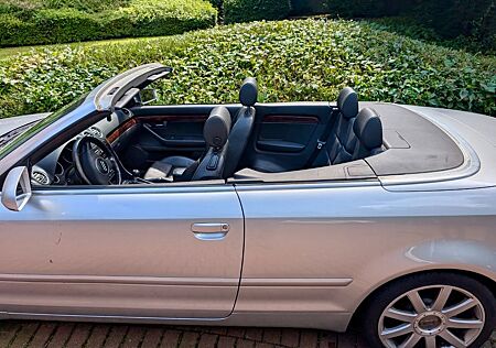 Audi A4 Cabriolet 1,8 T ***TÜV NEU 07/25-07/27***