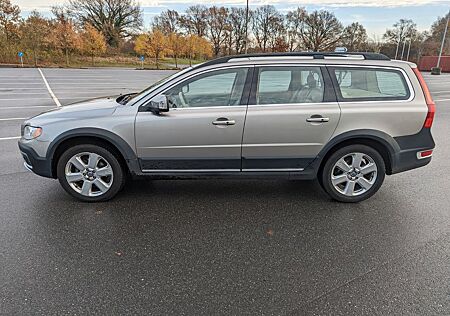 Volvo XC 70 XC70 D5 AWD Summum