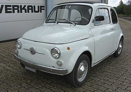 Fiat 500 F 1967 restauriert. In Schweinfurt