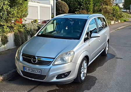 Opel Zafira 2.2 direct -
