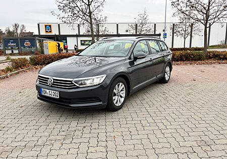 VW Passat Variant Volkswagen 1.6 TDI SCR BlueMotion Varian...