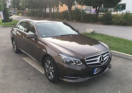 Mercedes-Benz E 200 BlueTEC -