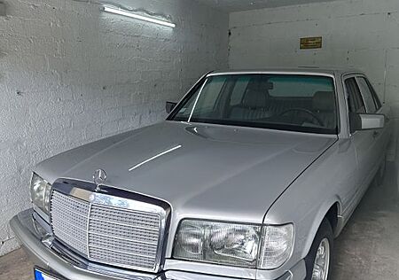 Mercedes-Benz S 300