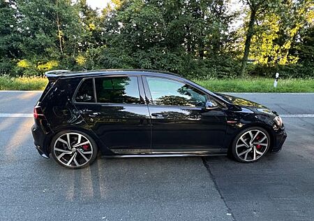VW Golf Volkswagen 2.0 TSI DSG BMT GTI Clubsport GTI Clubsport