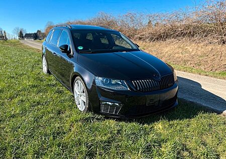 Skoda Octavia 2.0 TDI DSG RS Combi RS