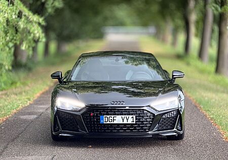 Audi R8 Coupe 5.2 FSI RWD performance *1-HD*
