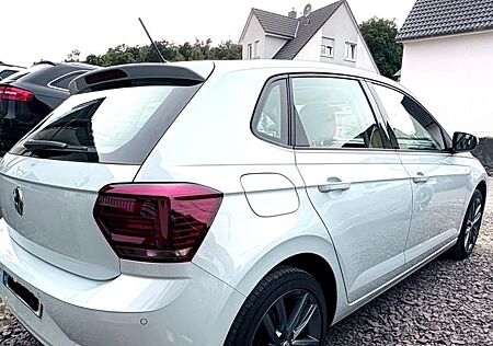 VW Polo Volkswagen 1.6 TDI SCR 70kW Highline PANO