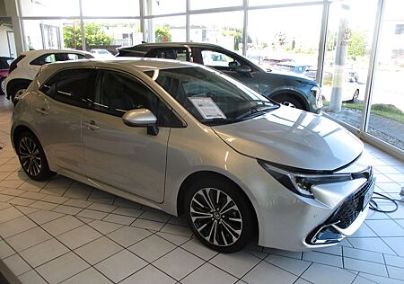 Toyota Corolla Hybrid Team D, Technik Paket