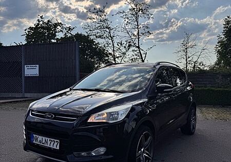 Ford Kuga 2,0 TDCi 4x4 103kW Titanium Titanium