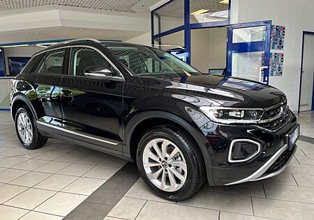 VW T-Roc Volkswagen STYLE 1.5 TSI-OPF DSG IQ DRIVE