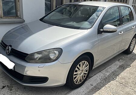 VW Golf Volkswagen 1.6 TDI Klima Sitzh. Service neu