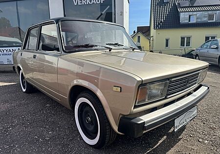Lada Nova*TÜV-neu