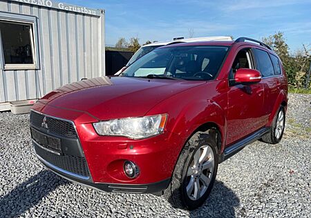 Mitsubishi Outlander 2.2 DI-D+ MIVEC Invite 4WD