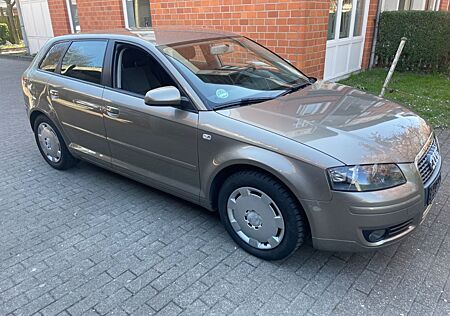 Audi A3 1.6 Sportback Tüv/Au neu AHK