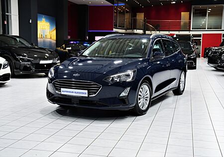 Ford Focus Turnier Titanium*LED*NAVI*KAMERA*1.HAND*
