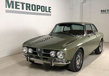 Alfa Romeo 1300GT Junior M0897