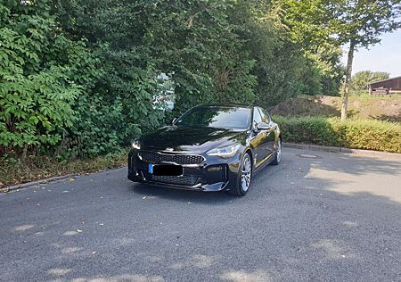 Kia Stinger 2.2 CRDi AWD GT Line GT Line Schwarz