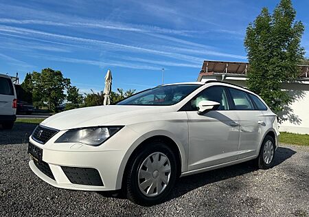 Seat Leon ST Reference 1.6 TDI - Klimaautomatik - PDC